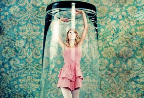 Perché diventiamo conformisti?