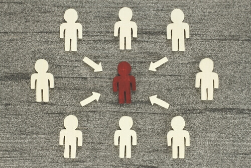 Alcune persone sono contente se le cose vi vanno bene, purché non stiate meglio di loro