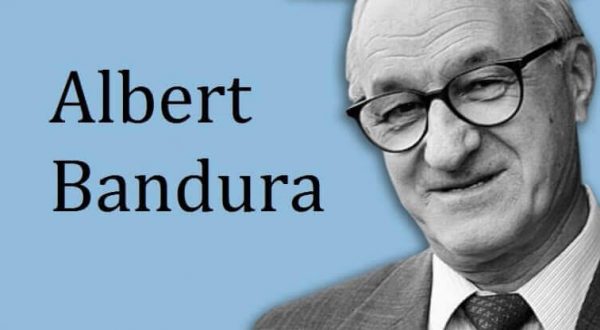 Apprendimento sociale: l’interessante teoria di Albert Bandura
