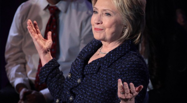 Hillary Clinton pronta a risfidare Trump nel 2020