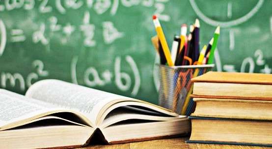 Tra ponti e scioperi, le scuole italiane riusciranno a fare i 200 giorni obbligatori? 