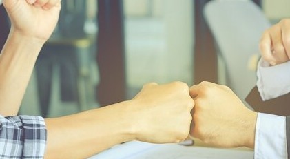 Comunicazione cinesica: perché è così importante?