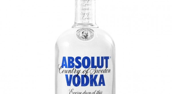 Dentifricio e Vodka, lavare l’auto è un gioco da ragazzi