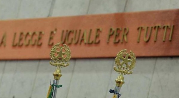 Pene più severe per chi compie una truffa in danno degli anziani