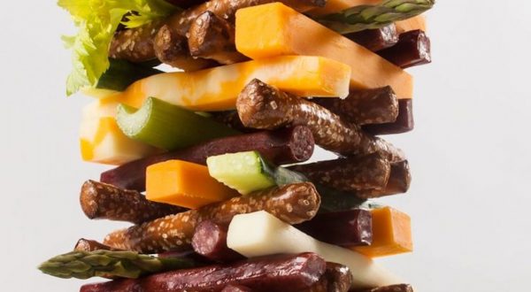 Ultimo trend food di Instagram il Food Jenga