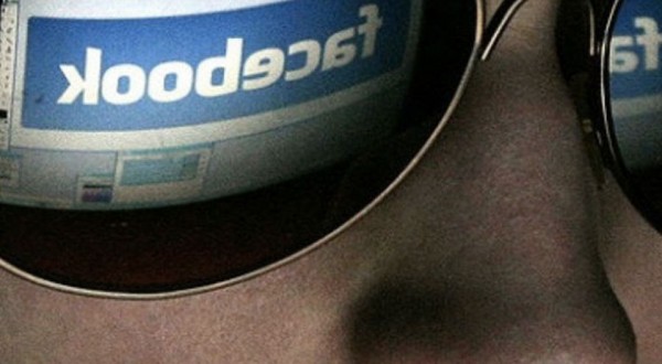 Facebook ha deciso di fare fact-checking anche sulle immagini