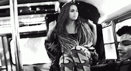 Come Aiutare Un’Amica In Crisi