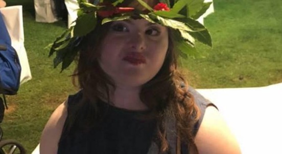 Francesca ha la sindrome di down, ma ha vinto la sua sfida: si è laureata insieme alla sua mamma