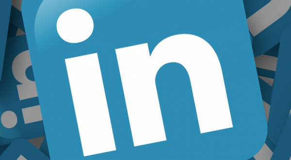 LinkedIn ha sfruttato le e-mail di non iscritti alla piattaforma per campagne Facebook