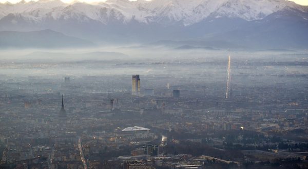 Torino: fino a giovedì 20 dicembre sarà in vigore il blocco delle auto
