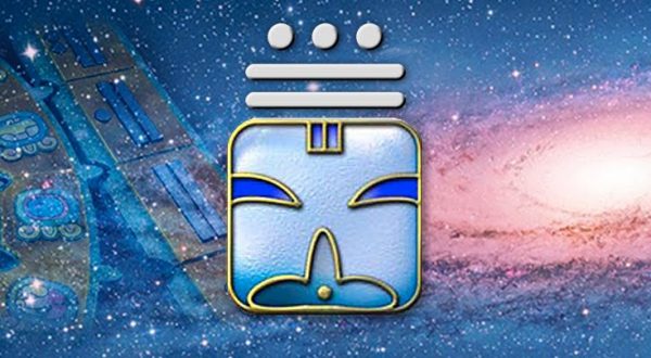 Ritorno al Tempo Naturale – Oggi è: Scimmia Blu Cosmica