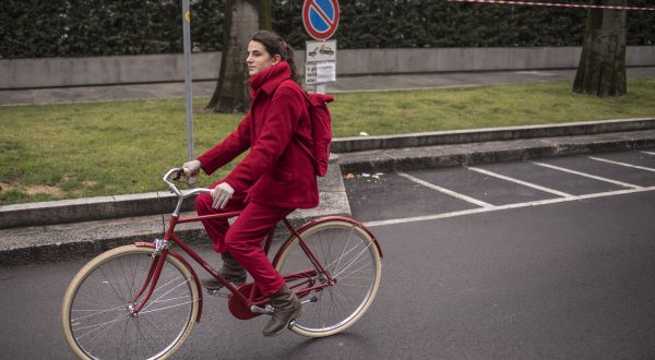 In bicicletta contromano: testo presentato dalla Commissione Trasporti alla Camera