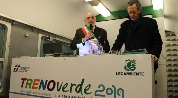 Il Treno Verde a Palermo: Un viaggio lungo i binari della Penisola per raccontare la mobilità sostenibile