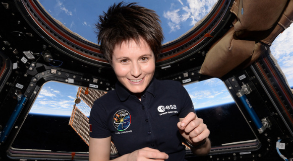 Missione NEEMO23: Samantha Cristoforetti ha cambiato la sua tuta spaziale con la muta da sub