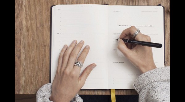 Lo psicologo: “Scrivete storie per gestire emozioni”