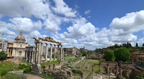 Viaggi nell’antica Roma, dall’8 luglio torna lo spettacolo al Foro di Augusto