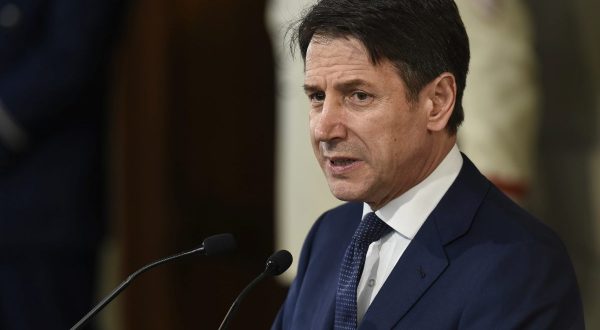 Conte “Nel Recovery Plan 9 miliardi per la sanità”
