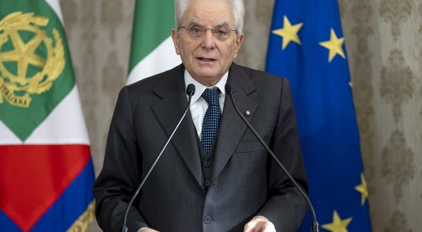 Covid, Mattarella “Servono alleanze globali per il vaccino”