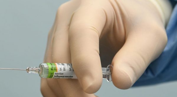 Coronavirus, Miozzo “Nessun dubbio sul vaccino, è efficace”