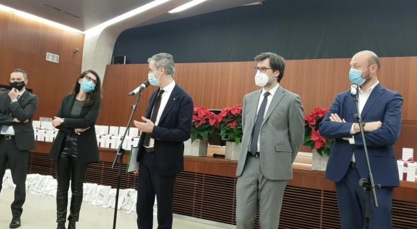 Fermi “La pandemia non ha interrotto il lavoro del Consiglio lombardo”