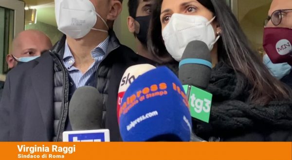 Assolta Virginia Raggi: “Ora qualcuno rifletta, anche nel M5S”
