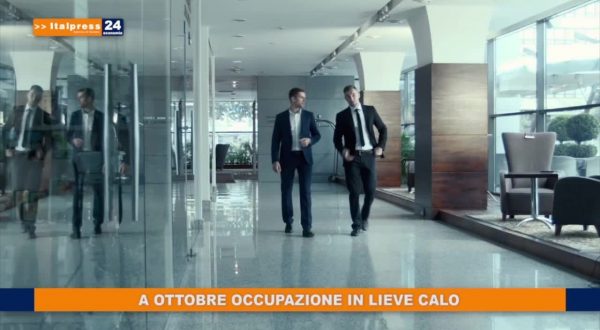 A ottobre occupazione in lieve calo