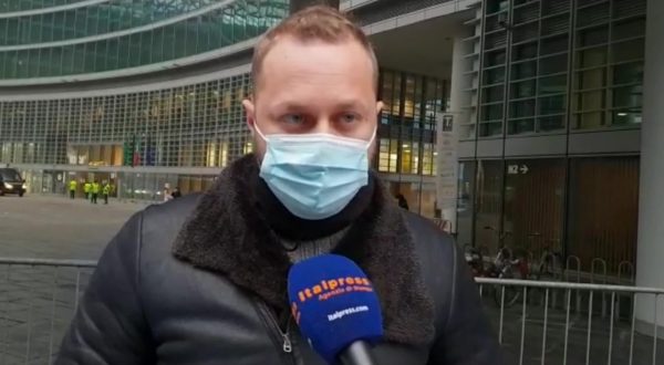 Coronavirus, 500 ristoratori e baristi a Palazzo Lombardia