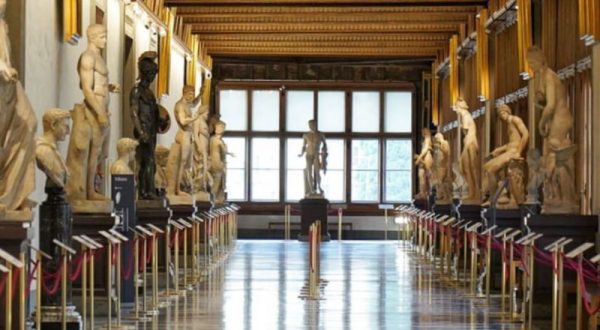 Riaprono gli Uffizi, Schmidt “Segnale speranza per la cultura”
