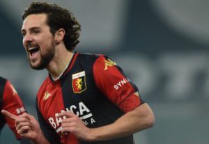 Destro spinge il Genoa, Cagliari ancora sconfitto