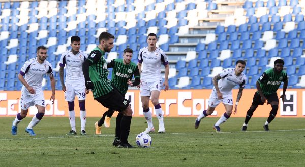 Sassuolo di rigore, 3-1 alla Fiorentina