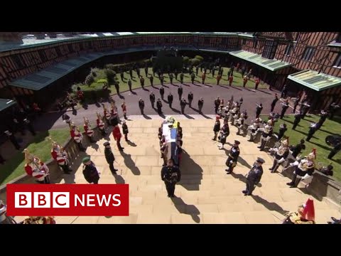 Minute’s silence held for Prince Philip – BBC News