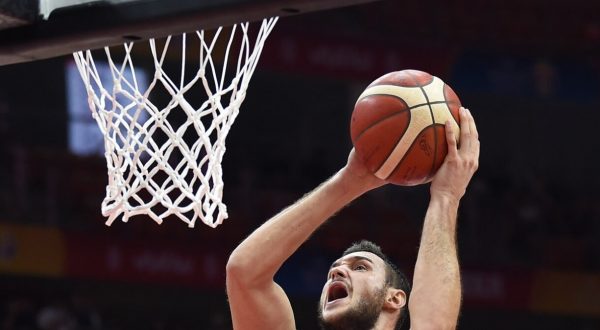 Gallinari trascina Atlanta al successo, ok Golden State e Lakers