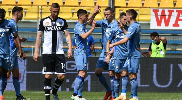 Pokerissimo Atalanta a Parma, nerazzurri al secondo posto