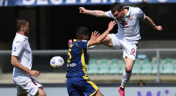 Verona e Torino finisce 1-1, granata più vicini alla salvezza