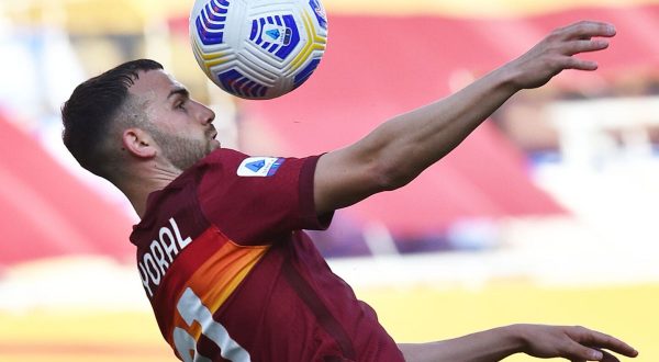 Manita al Crotone, la Roma rimane al settimo posto