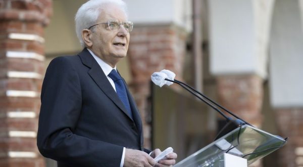 Mattarella “Con ripartenza per il Paese opportunità di ampio respiro”