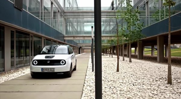 Honda al MiMo con tutta la propria gamma elettrificata