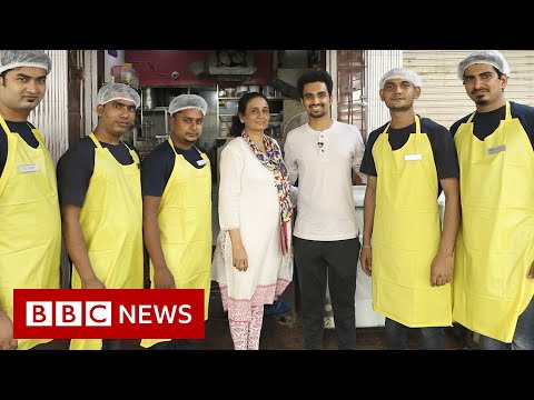 The mother and son feeding Mumbai’s poor – BBC News