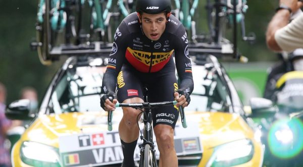 Crono a Van Aert, Pogacar ipoteca la vittoria del Tour