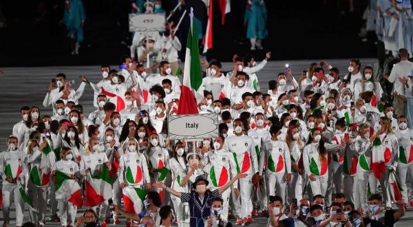 Sei atleti azzurri “contatti stretti” di un positivo al Covid