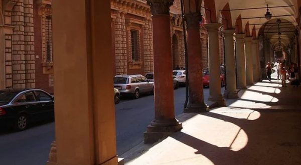 I portici di Bologna diventano patrimonio Unesco