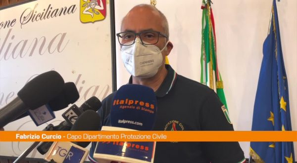 Cenere dell’Etna, Curcio: “Al fianco dei comuni per sostegno spese”