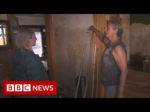 Inside one flood-wrecked house in Germany as people begin to rebuild – BBC News
