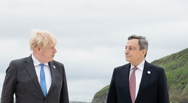 Afghanistan, telefonata Draghi-Johnson, punto su iniziative G7 e G20