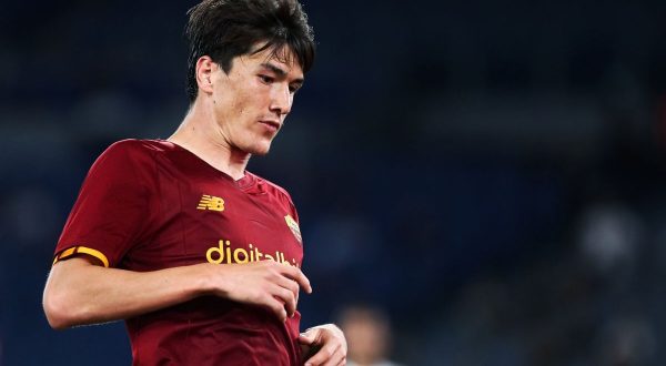 Vina e Shomurodov si presentano “Alla Roma per vincere”