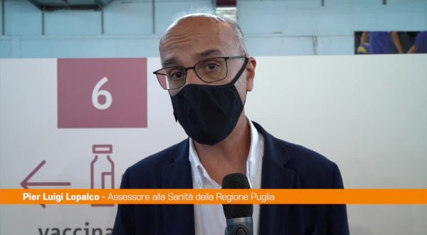 In Puglia al via dosi vaccino agli studenti, migliaia di adesioni