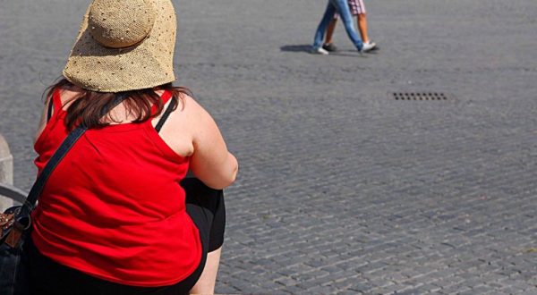 Tumore del colon, l’obesità induce la formazione delle metastasi