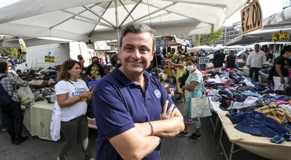 Calenda “Non starei con la Lega ma con Giorgetti sì”