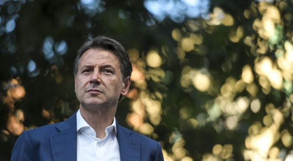 Conte “Reddito di Cittadinanza va migliorato e non tolleriamo abusi”