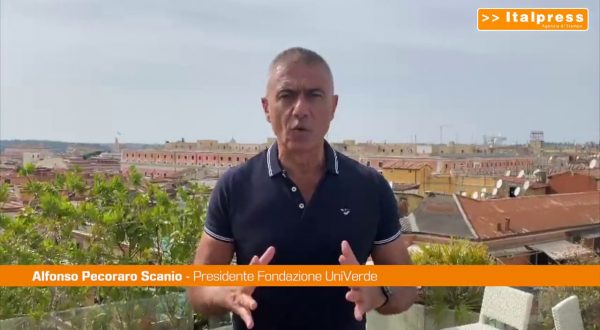 Pecoraro Scanio: “Da Roma Ecologista 4 mila alberi, lezione per tutti”